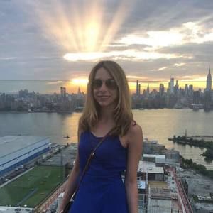 Meet your Posher, Lauren